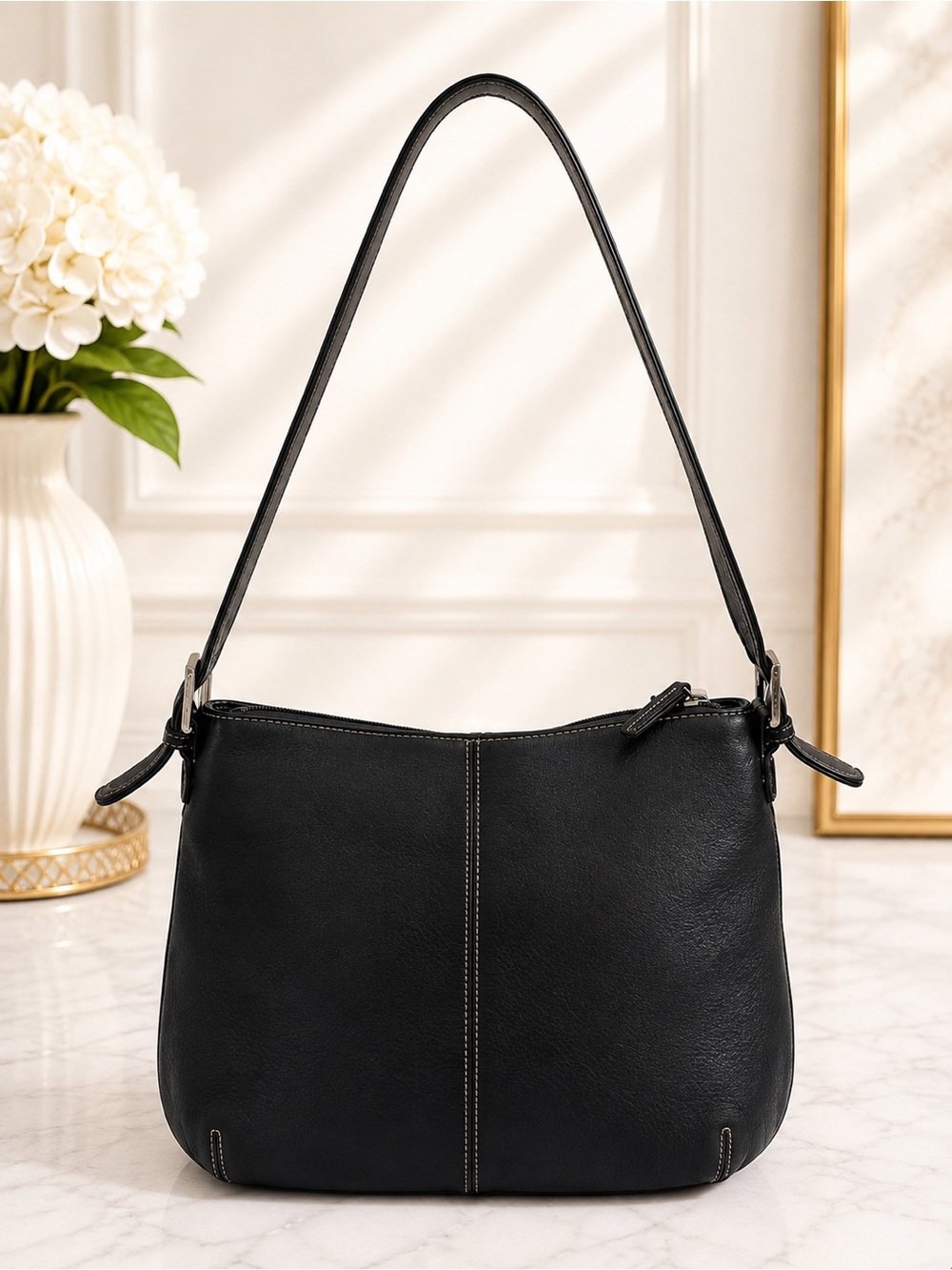 Tignanello Vintage Y2K Black Leather Shoulder Bag Hobo Zip Pocket Purse